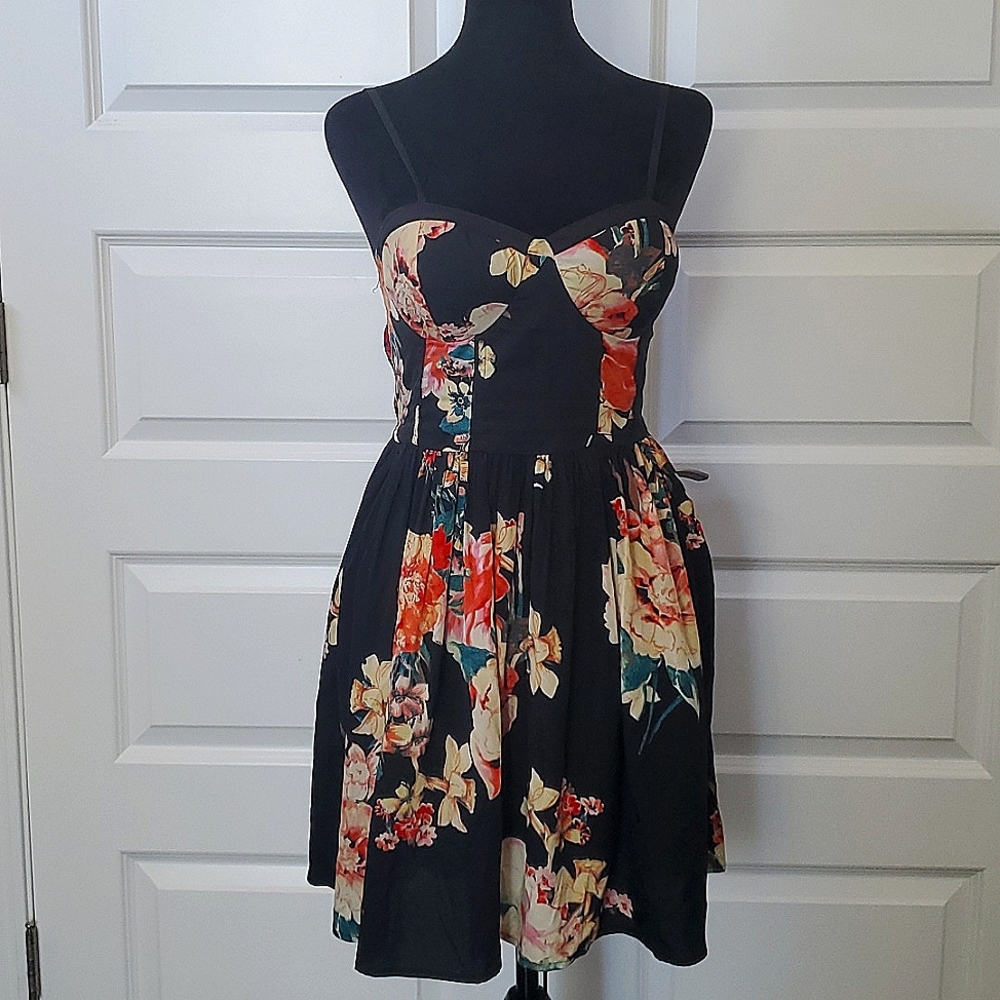 Floral Summer Dress by Band of Gypsies Sz M